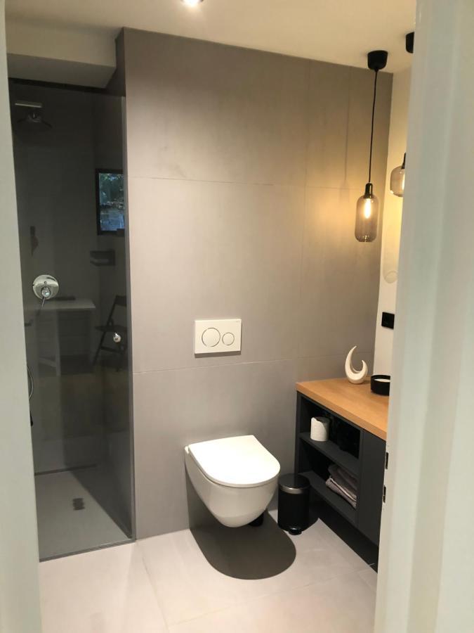 Bezaubernde Gastesuite Mit Terrasse Im Hinterhof Hamborg